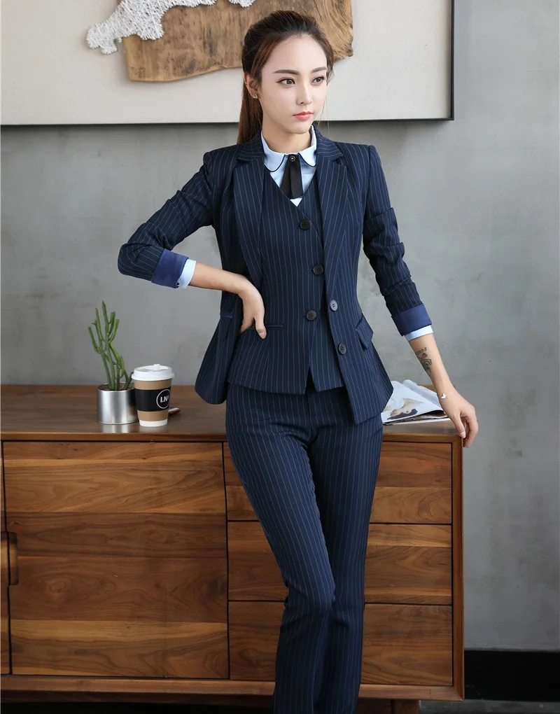 Boys 6-Piece Formal Suit Set - Includes Vest, Dress Shirt, Pants, Tie, Bow Tie & Pocket Square For Weddings, Easter, Parties