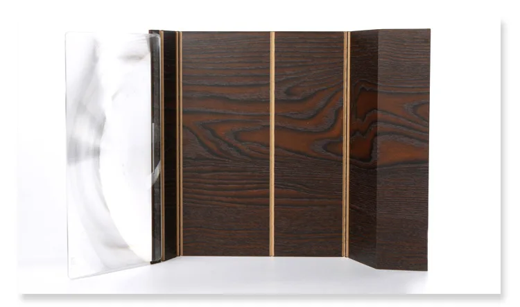 9007038572_725376919