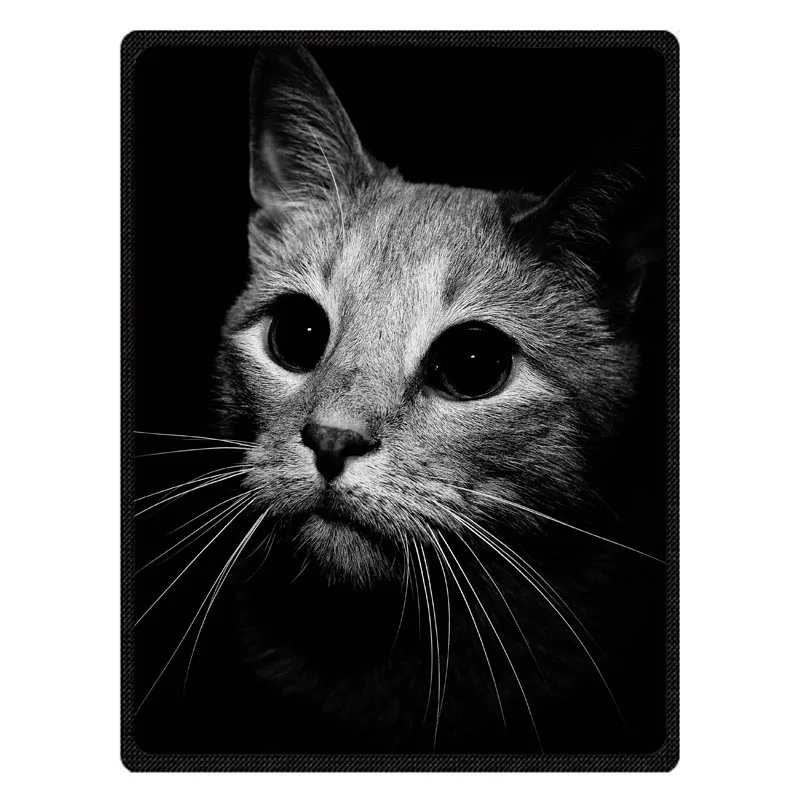 Одеяло для дивана из кораллового флиса с изображением черной кошки зимнее