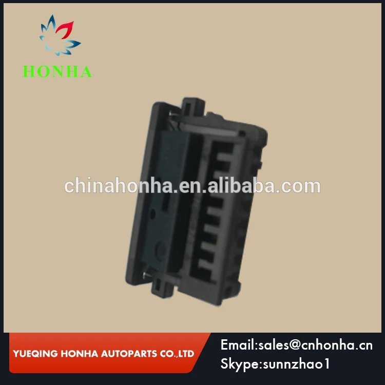 Tyco-8-pin-female-automotive-electrical-connector 5