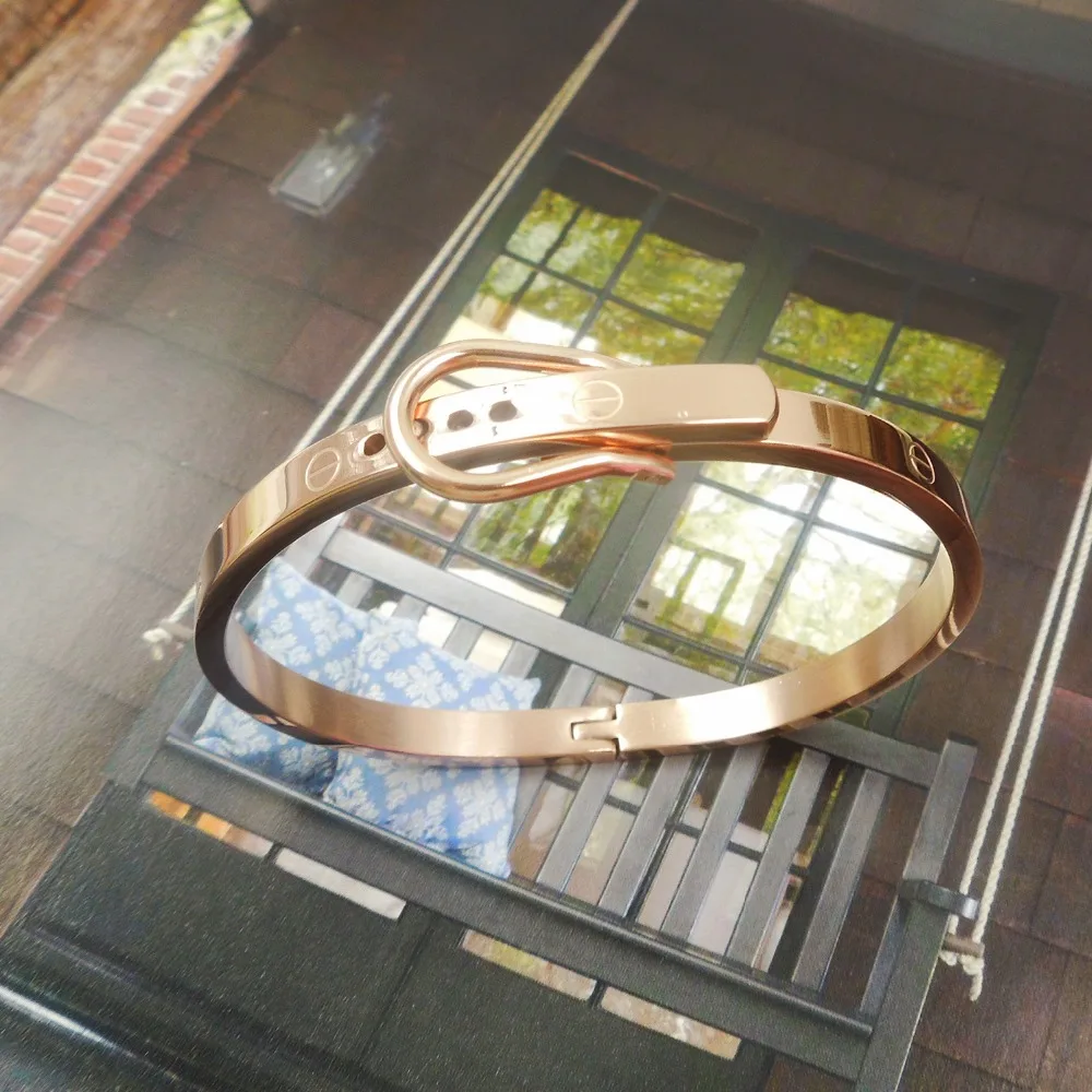 

Top Quality Belt buckle brand personality Fashion Jewelry Cuff Carter Bracelets Bangles 316L Stainless Steel Bracelets For Women