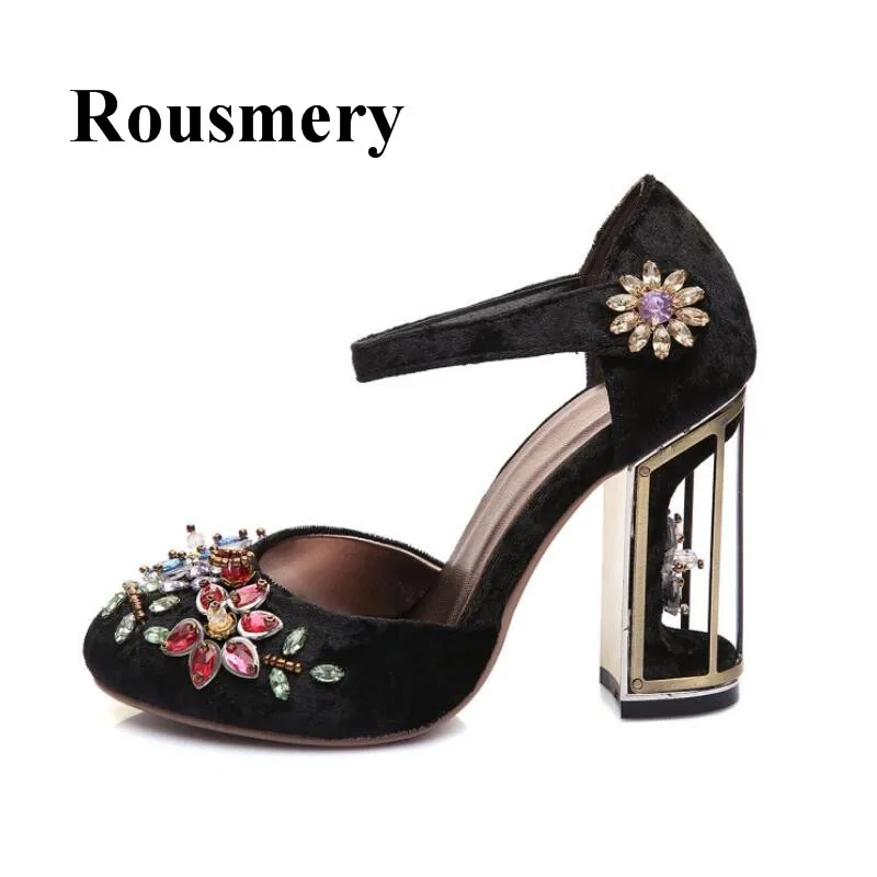 

2018 Retro Flock Round Toe Gem Crystal Flower Fashion Birdcage Design Chunky Heel Buckle Strap Cover Heel Women Pumps