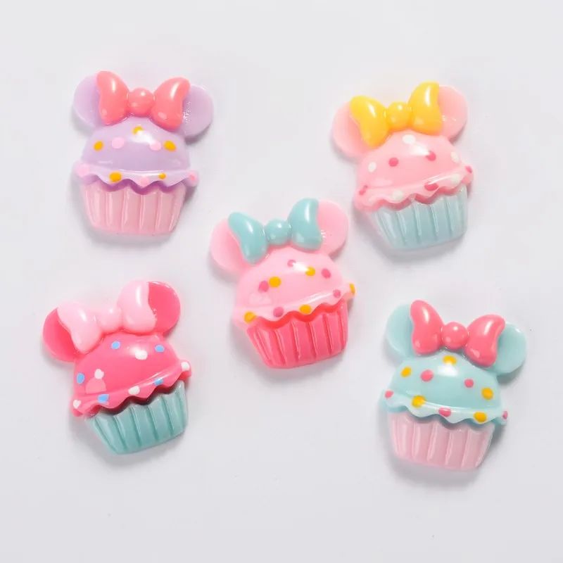 

200pcs Mixed Color Scrapbook Embellishments Flatback Cute Cupcake with Bows Plastic Resin Cabochons for Jewelry Making 20x16x5mm