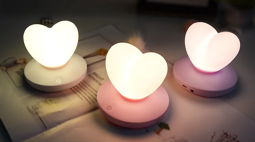 LED Romantic Rose Lamp USB Charging Silica Gel Heart Shape Color Changing Bedroom Lamp Gift for Chritmas Party Wedding