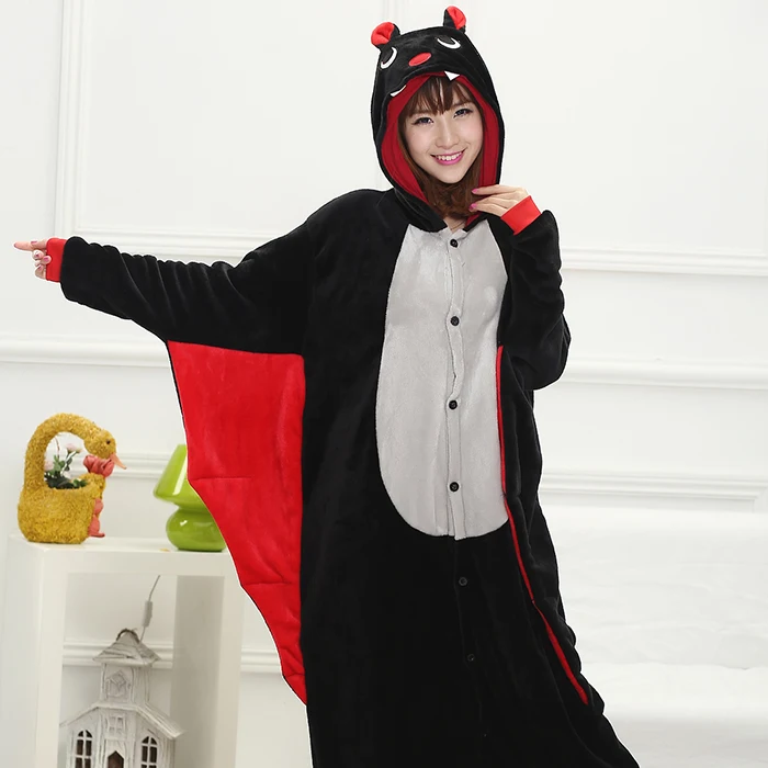 Аниме Kigurumi костюм в виде зебры для взрослых Для женщин пижамы костюм животного Bat пижамы фланелевые теплые свободные мягкая ночная рубашка