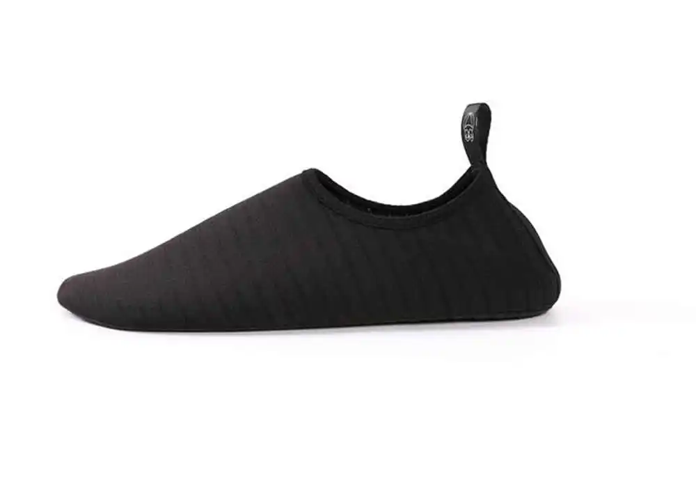 Черный Beach Swimming Diving Shoes Underwater Shoes Quick Drying Anti Slip Sport Yoga Fitness Dance Swim Shoes NEW - Цвет: Черный