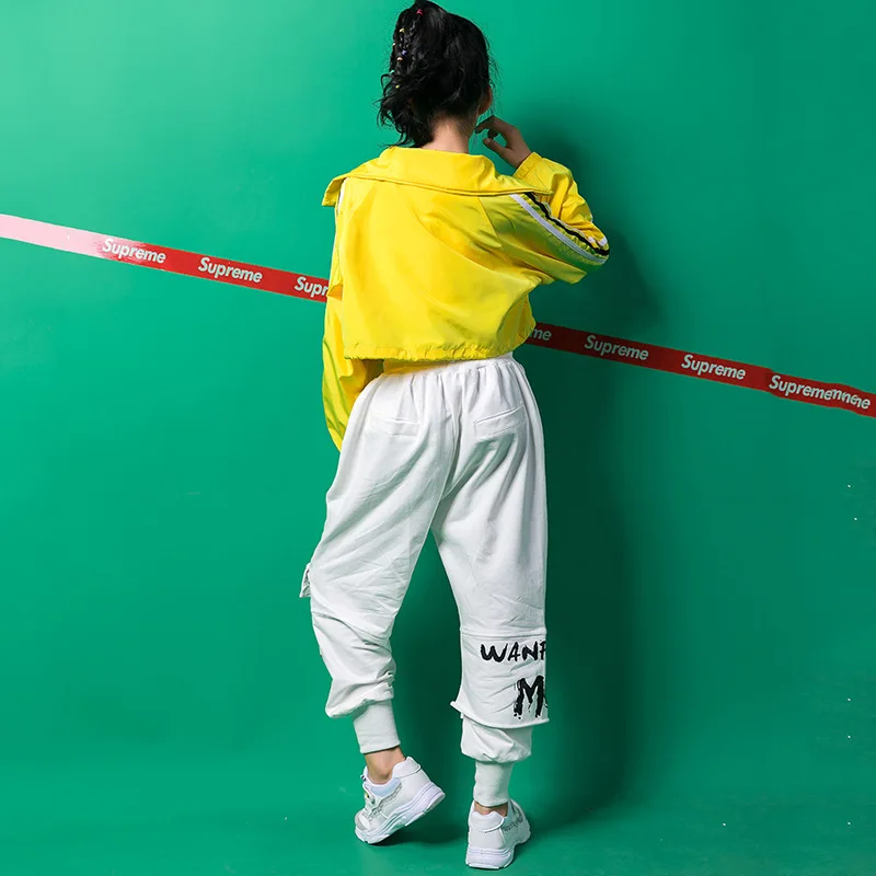 Детская одежда в стиле хип-хоп; танцевальный костюм для девочек; цветная куртка; одежда для бальных танцев; укороченные топы на бретелях; брюки для бега; уличная одежда