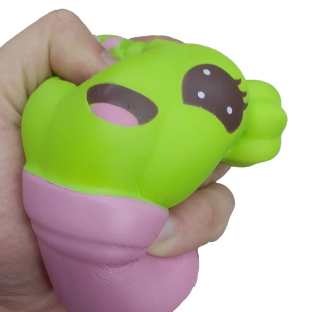 Jumbo Squeeze кактус Kawaii милый медленный рост сладкий душистый Vent талисманы хлеб торт детская игрушка подарок весело брелок случайный отправить