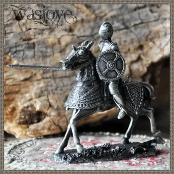 

10cm Height Classical European Tin Warrior Soldier on Horseback Home Club Table Decoration Gift Ornaments
