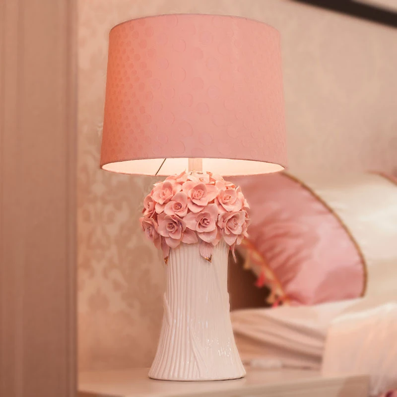 

pink Flowers table lamps princess wedding ceramic cloth light creative wedding room bedroom bedside Table lights ZL371