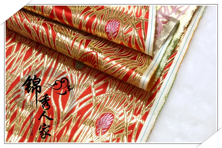 Парча ткань костюм Hanfu платье Одежда для кукол кимоно COS/парча ткань-Золотые перья павлина/100 см* 75 см