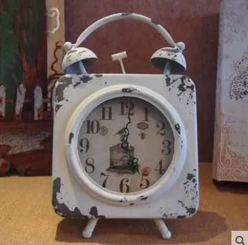 

Kingart Old Antique Style Desk Clock Vintage Metal Retro Desk Clock