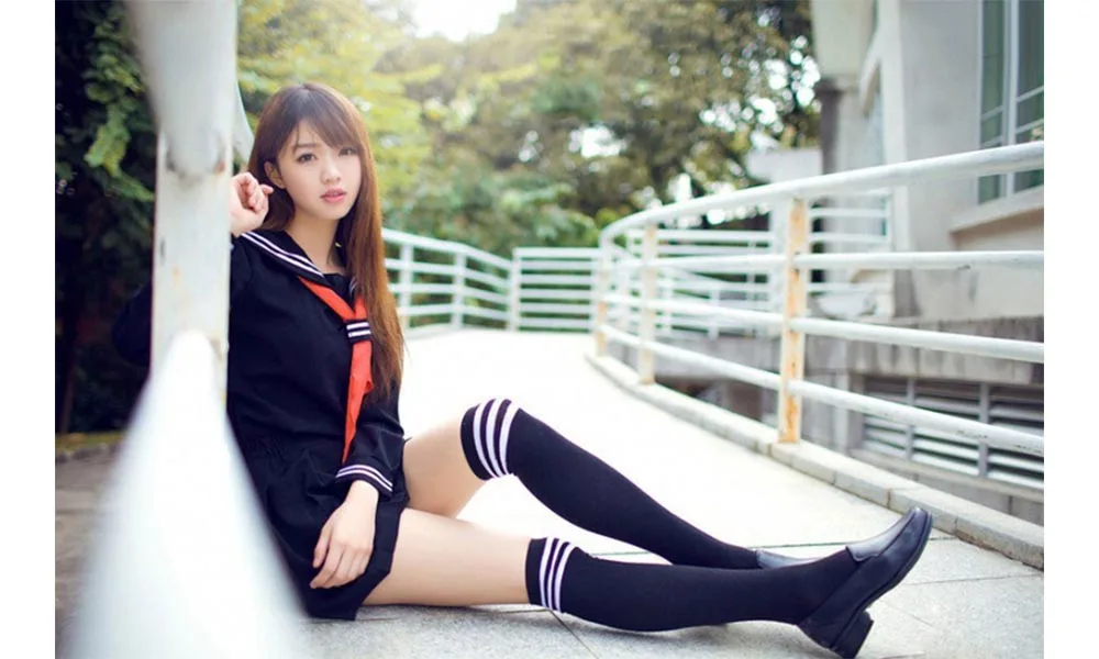 06