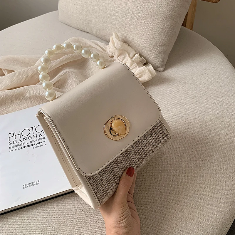 Элегантная женская сумка-тоут с жемчужинами, лето, новая качественная кожаная женская дизайнерская сумка на цепочке, сумка через плечо, дорожная сумка - Цвет: Белый