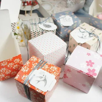 

12 set Tropical birds and flowers pattern mix style Candy paper Boxes Gift Packaging wedding birthday party multi-use