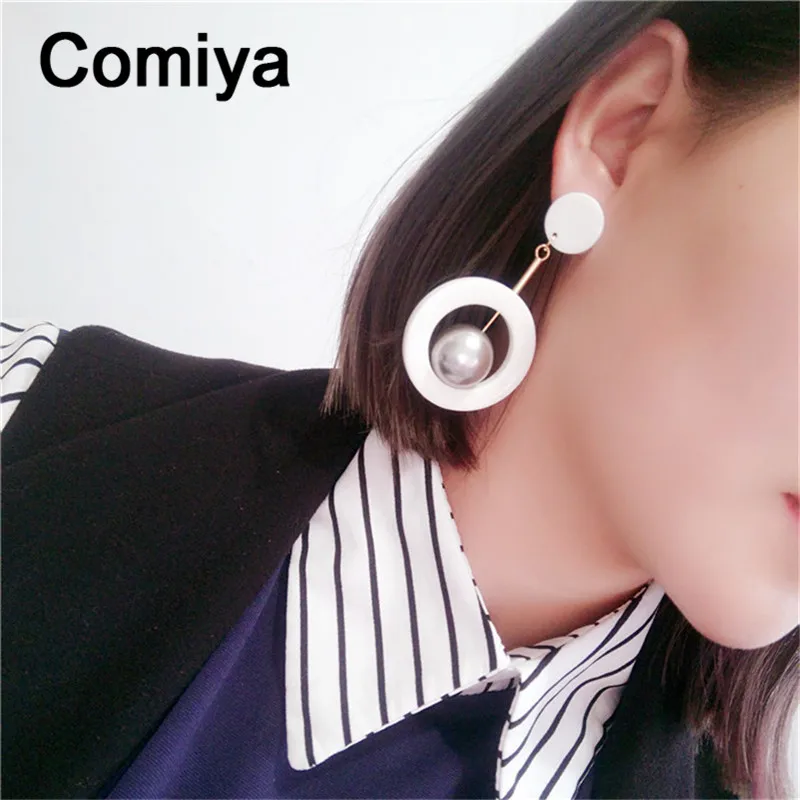 

Gold fashion black&white vintage acrylic balls boucle d'oreille femme pendante earrings women brincos de festa bohemian earring