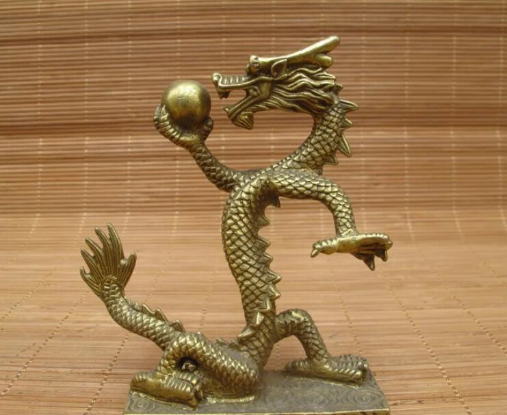 

Chinese Feng Shui Brass Twelve Zodiac Dragon Play Bead Royal DECO Sculpture