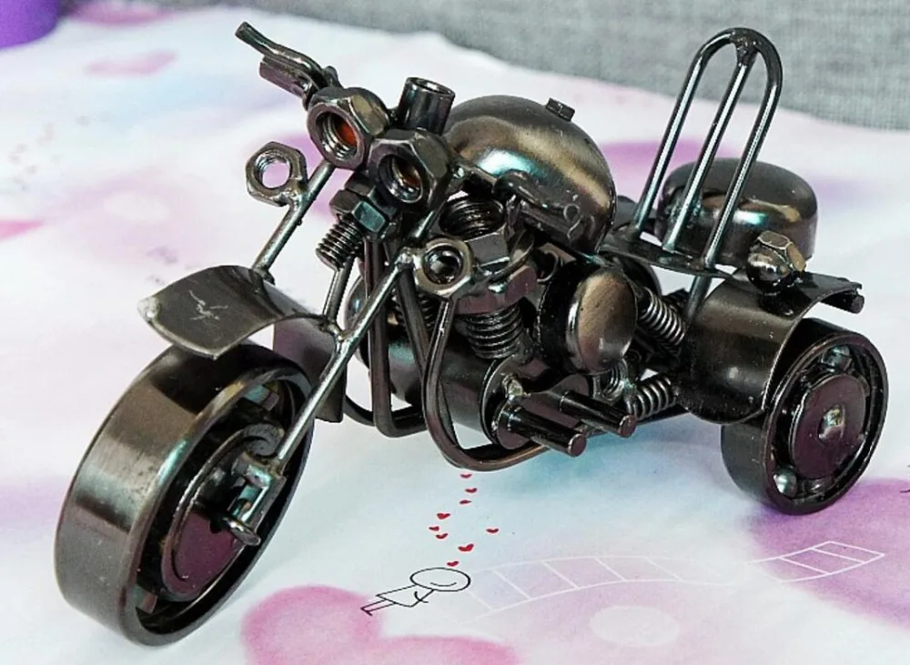 Goede Classic vintage retro motorfiets Driewieler kid s favoriete ambachtelijk craft metal model voor thuis koffie bar ornamenten decoratie