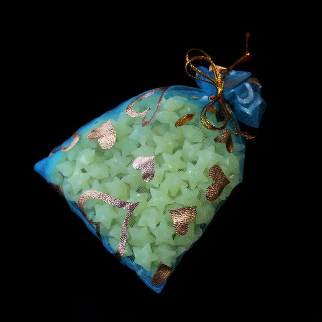 200pcs/set DIY 3D Shine Stars Glow In The Dark Luminous Fluorescent Plastic Wall Stickers for Living Home Decoration WYQ 3