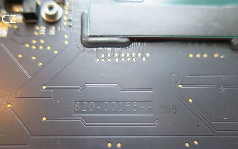 A1466  i5 1.6 8GB 15-17 820-00165-A 