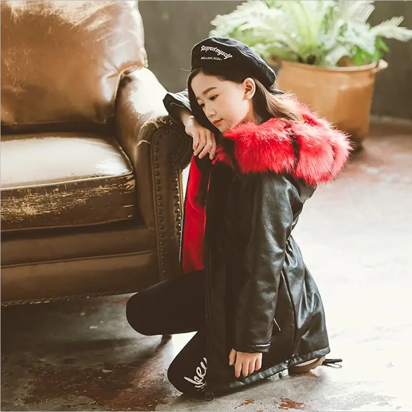 Куртка из натуральной кожи с капюшоном и мехом для девочек плотная верхняя одежда теплая куртка из плюша и кожи высокого качества зимняя детская одежда теплый мех - Цвет: Красный