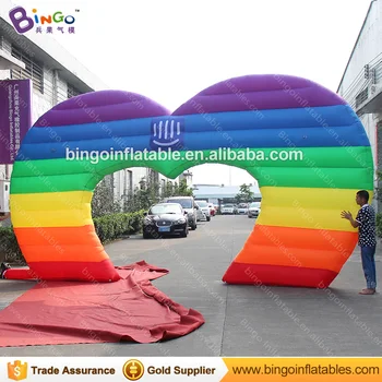 

2019 HOT SALES 7x4m inflatable rainbow heart shape arch customized for advertising in shop door or valentine's day decoration