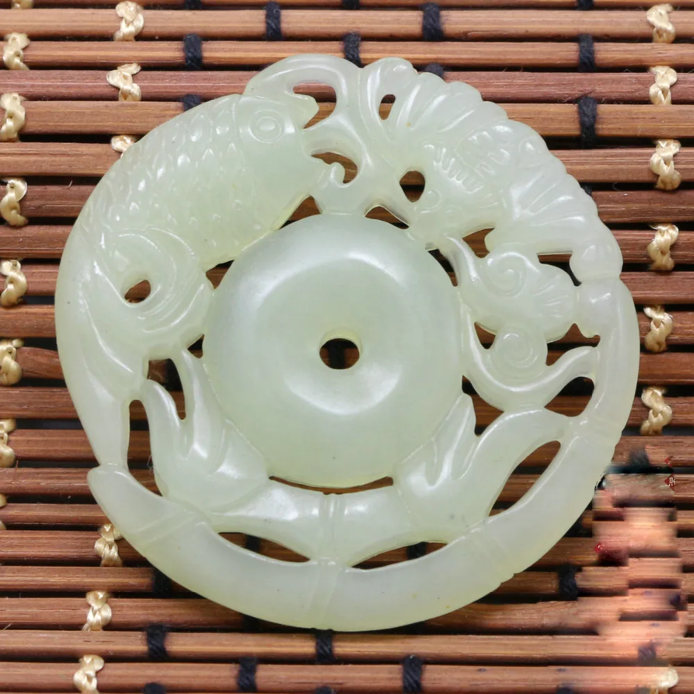 Jade кулон Xiuyan Jade рыба каждый год более чем двойной jiejiegao jade кулон ювелирные изделия кулон и свитер цепь