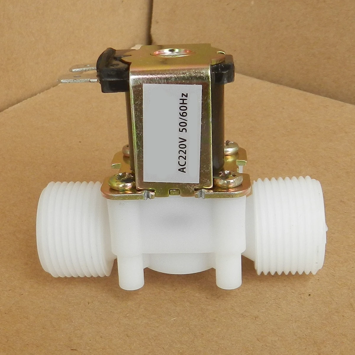 DC12V/DC 24 V/AC220V Пластик Электрический магнитный N/C электромагнитный клапан нормально впускную водопроводную переключатель потока