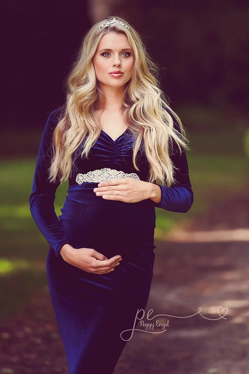  Le Couple Velvet Maternity Dress For Photo Shoot Winter Maternity Photography Dress Baby Shower Par