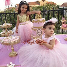 Красивые Розовые Платья с цветочным узором для девочек; платье принцессы с открытой спиной и золотыми блестками для маленьких девочек; вечерние платья для первого дня рождения