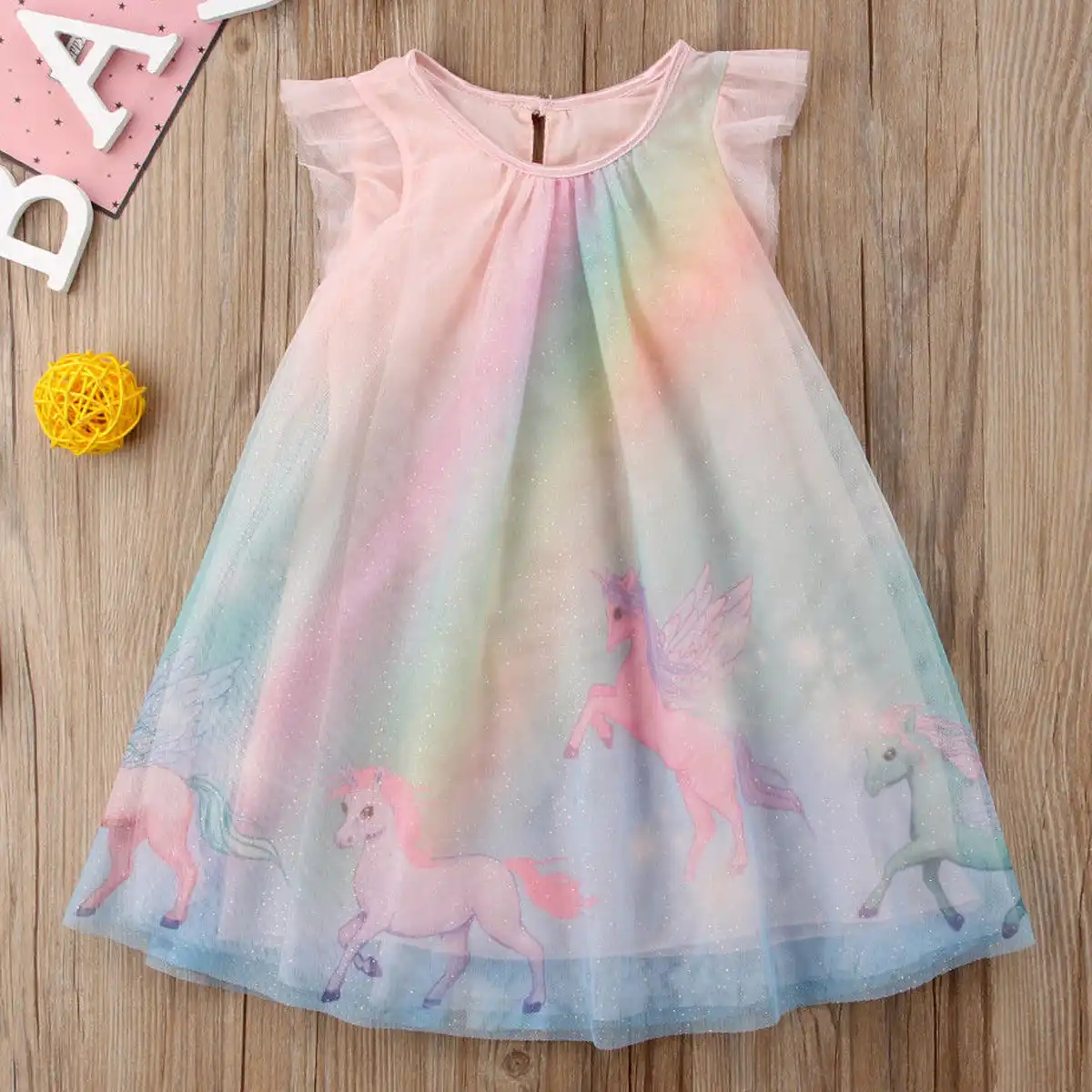 vestido de criança colorido