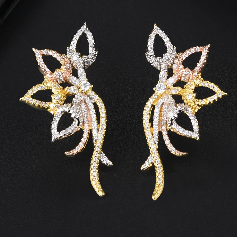 

Luxury Angel wings Stud Earrings for Women Girl Office Ladies Important occasion Attend Dinner Reception Accessories Jewelry