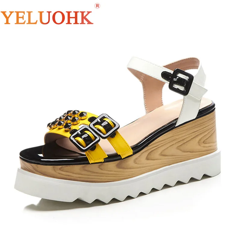 

33-42 Rivet Patent Leather Women Sandals Big Size 2018 Women Summer Shoes Wedges High Heel Sandals Women Top Quality 8 CM