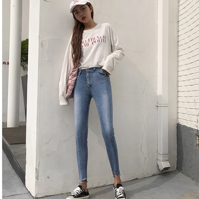 

2018 the new Korean version of the Korean homage irregular feet, high waist nine points, jeans, small pants, women's wear