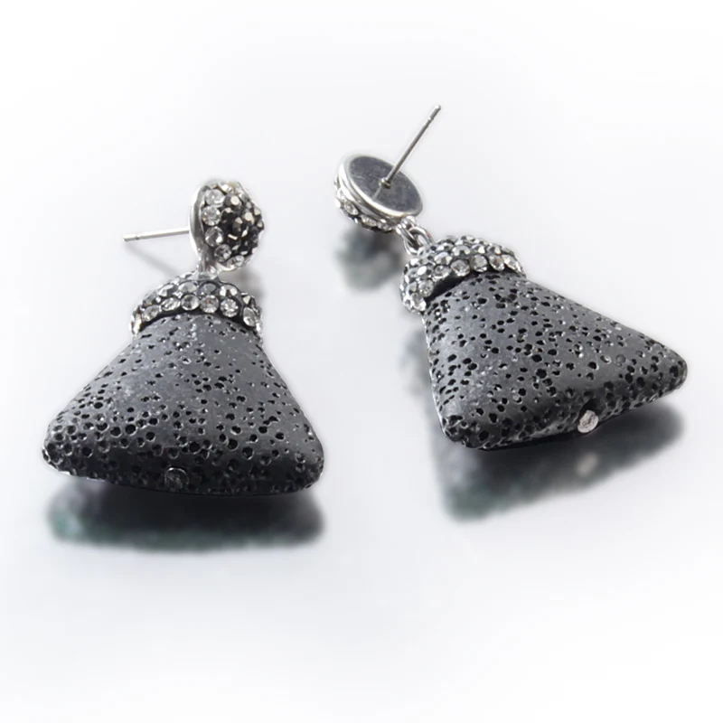 

Vintage Crystal Crystal Volcanic Stone Triangle Earrings For Women Casual Party Wedding Fashion Drop Colorful Earrings 2018