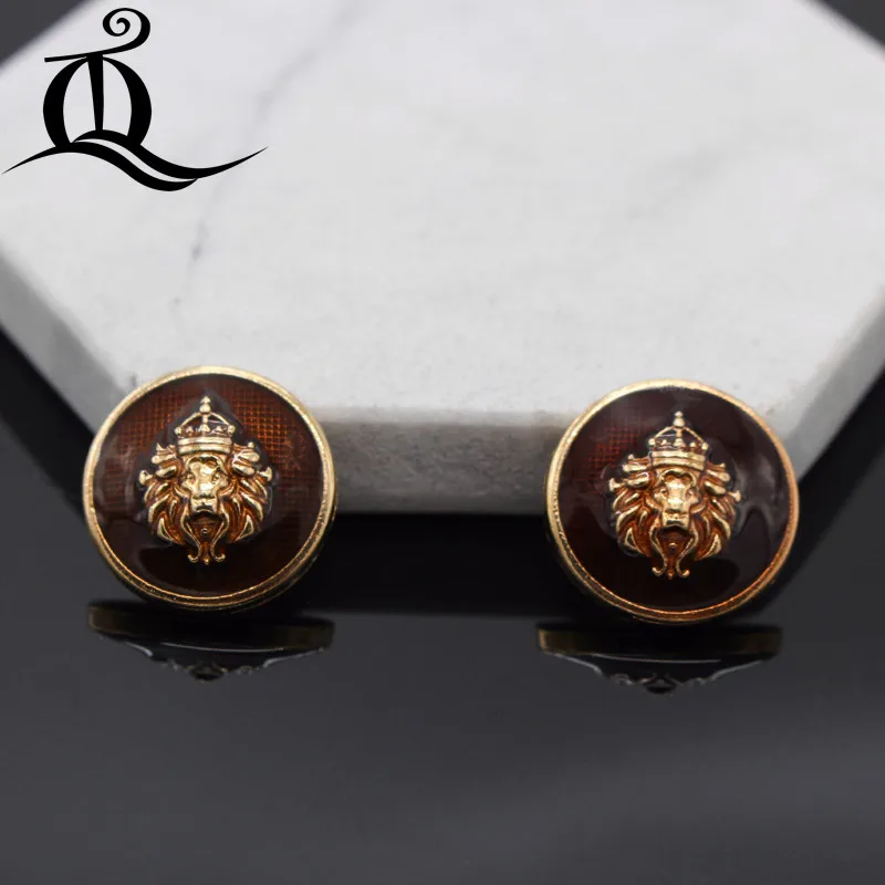 

Free shipping, 5PCS gold diameter 20mm cool lion metal buttons, clothing accessories, shirt, coat brand buttons,TQ
