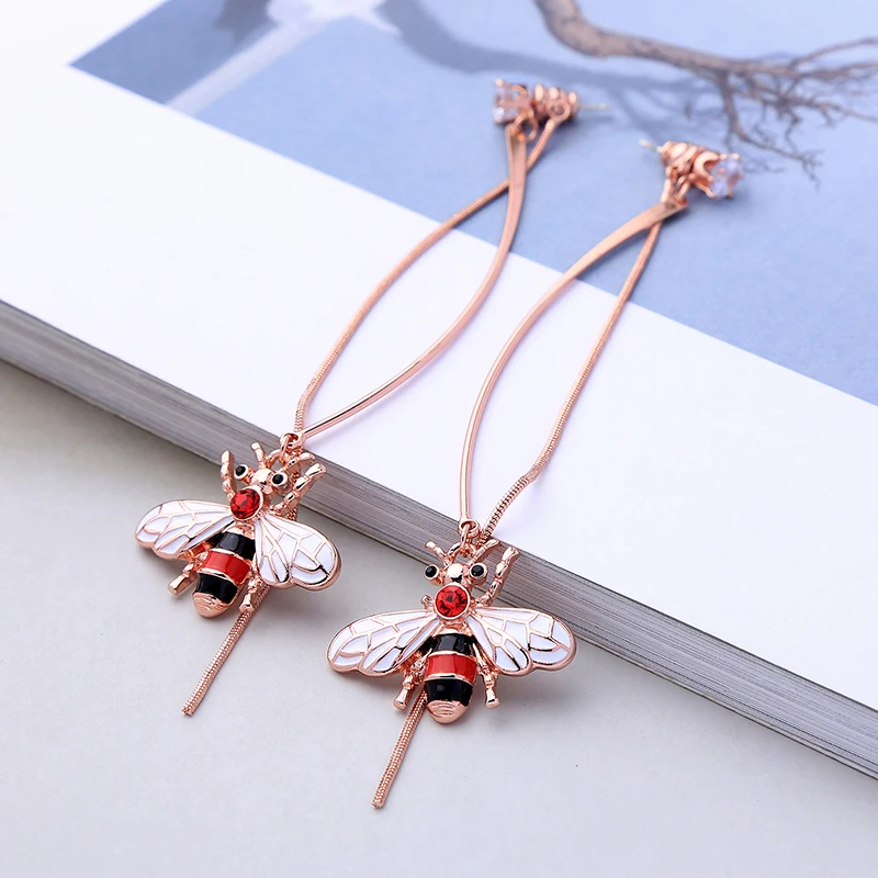 

KISS ME Korean Women Earrings Rose Gold Color Copper Enamel Crystal Bee Long Dangle Earrings Simple Jewelry