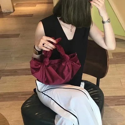 

new High Quality Women Handbag Casual Large Capacity Hobos Bag Hot Sell Female Totes Bolsas Trapeze Ruched Solid Shoulder Bag