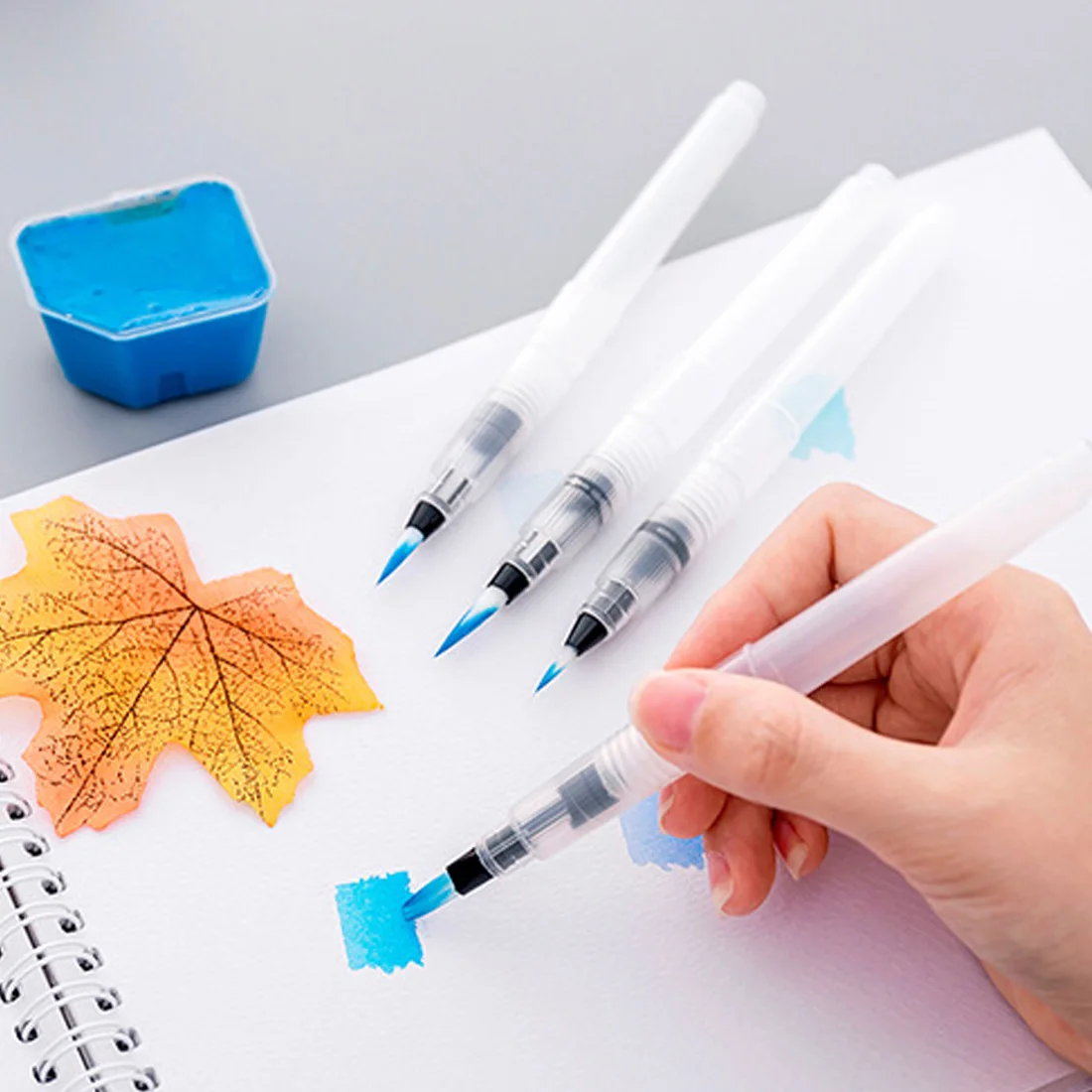 

Refillable Paint Brush S M L Style Watercolor Calligraphy Drawing Painting Illustration Pen Marker Pen School Supply