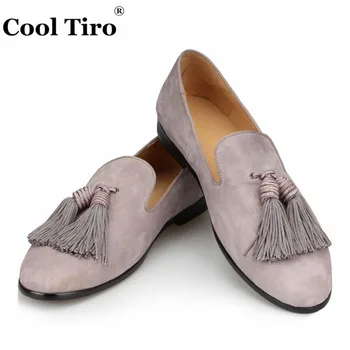 

Cool Tiro Grey Suede Loafers Men's Moccasins Tassels Slippers Wedding party Men's Dress Shoes Genuine Leather Casual Shoes Flats