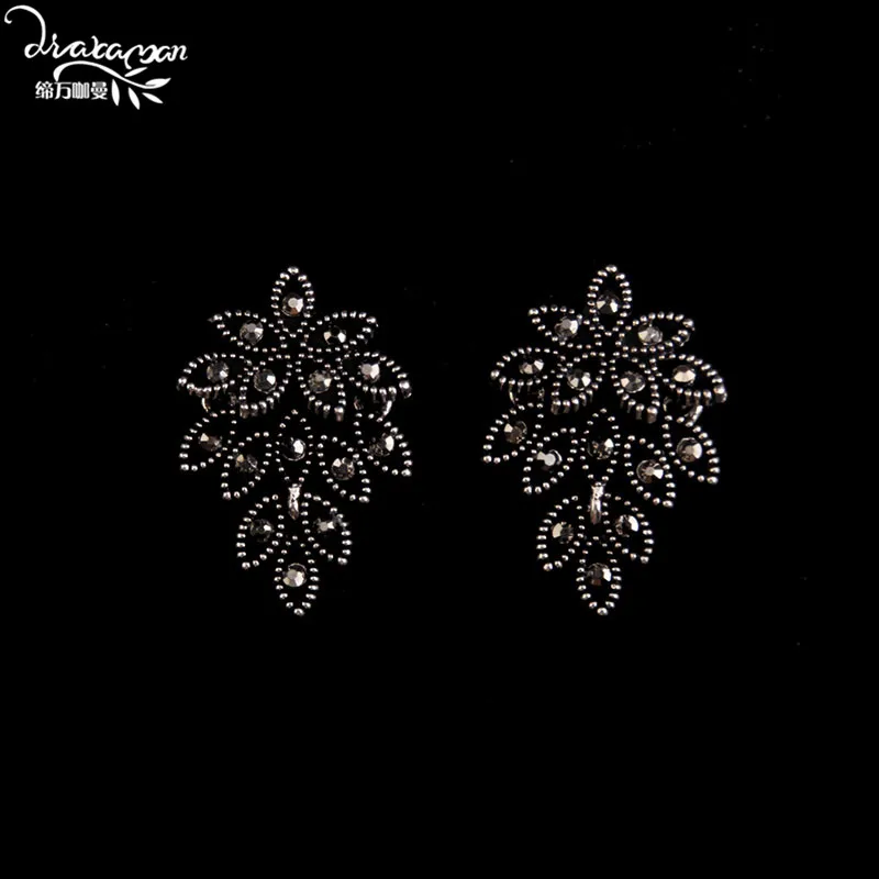 

Dvacaman Brand ZA Fashion Big Flower Statement Earrings Black Rhinestone Hanging Earrings Vintage Maxi Drop Earrings Jewelry P80