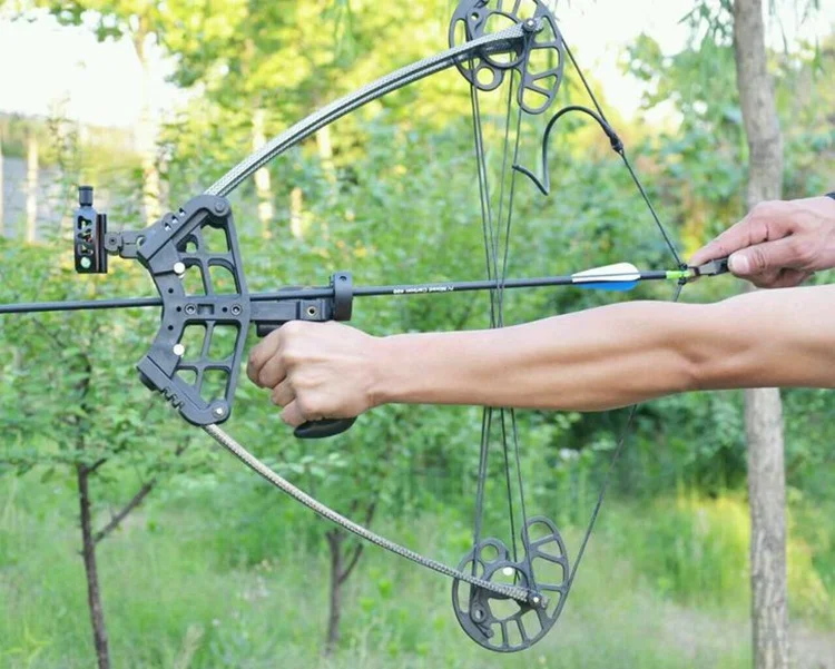 New 1Set High Quality Triangle Compound Bow 40 50 lbs Small and light