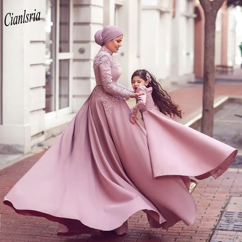 High Neck Arabic Muslim Jumpsuit Evening Dress Long Sleeve Appliques Kaftan Formal Evening Party Dresses Vestidos De Festa High Neck Arabic Muslim Jumpsuit Evening Dress Long Sleeve Appliques Kaftan Formal Evening Party Dresses Vestidos De Festa