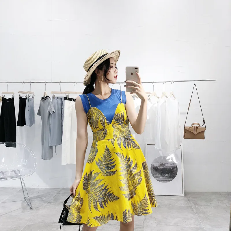 ALPHALMODA/Трикотажный жилет + платье на бретельках комплект из 2 предметов для