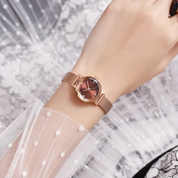 

Fashion Casual Watches Women Luxury Crystal Bracelet Watch Rhinestone Ladies Quartz Clock Gifts Montre Femme Designer Simple New