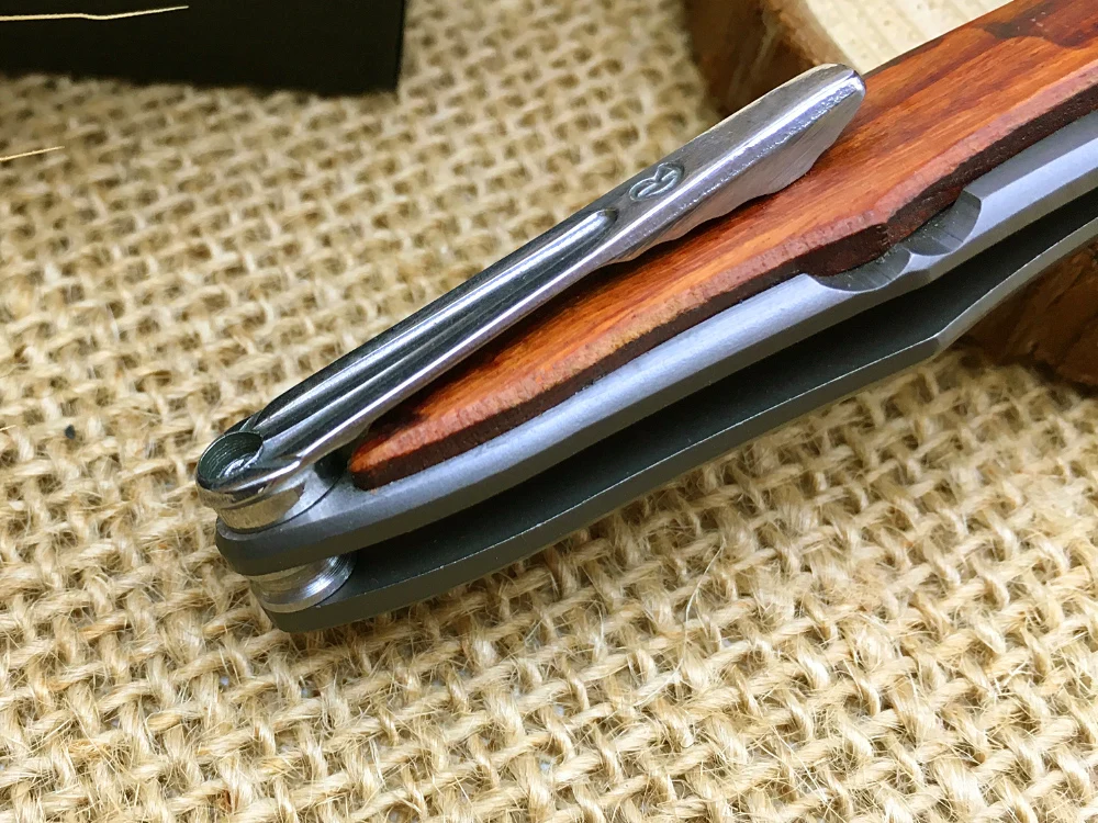 Универсальный карманный нож, наружные складные ножи, мини Chris Reeve, тактическая деревянная ручка инструмента, 440C Лезвие, Подарочная коробка