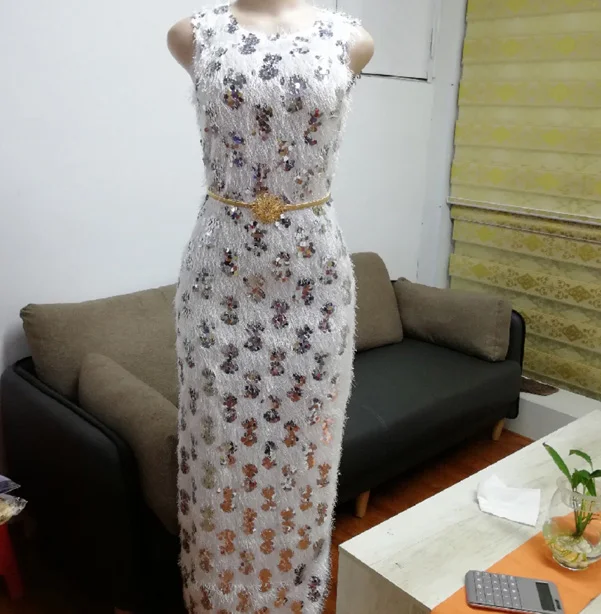 Африканское женское вечернее платье без рукавов высокоэластичное блестящее длинное платье с мехом и поясом Модное Элегантное благородное темпераментное летнее - Цвет: white