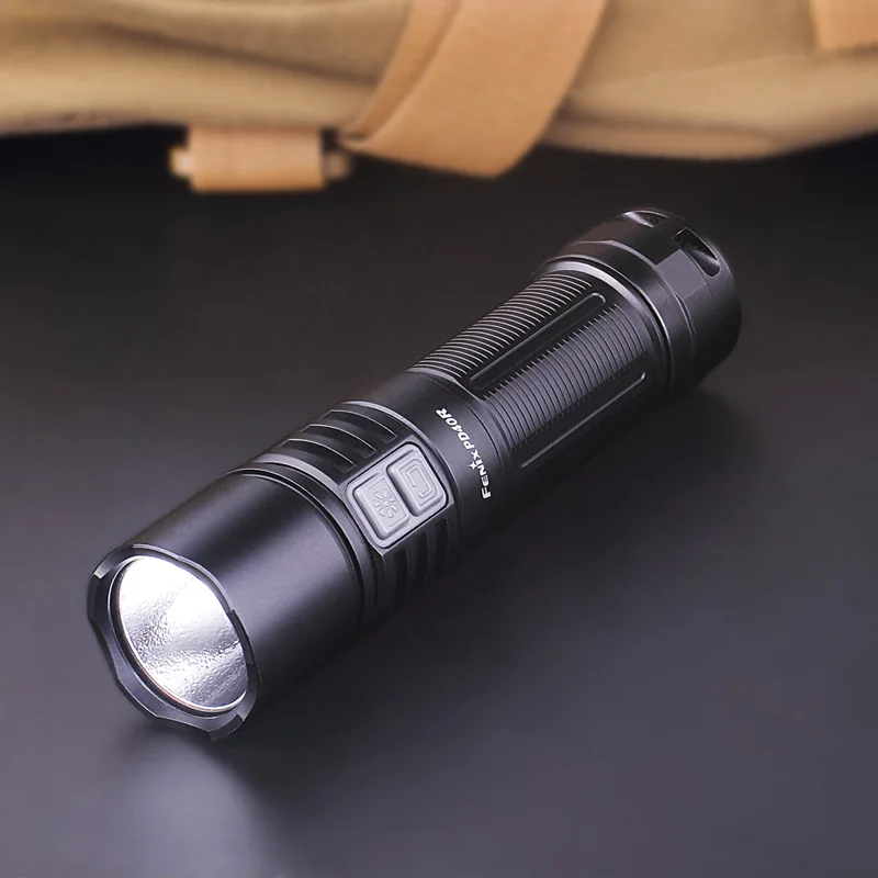 Fenix PD40R Cree XHP 70 светодиодный уличный фонарь 3000 люмен