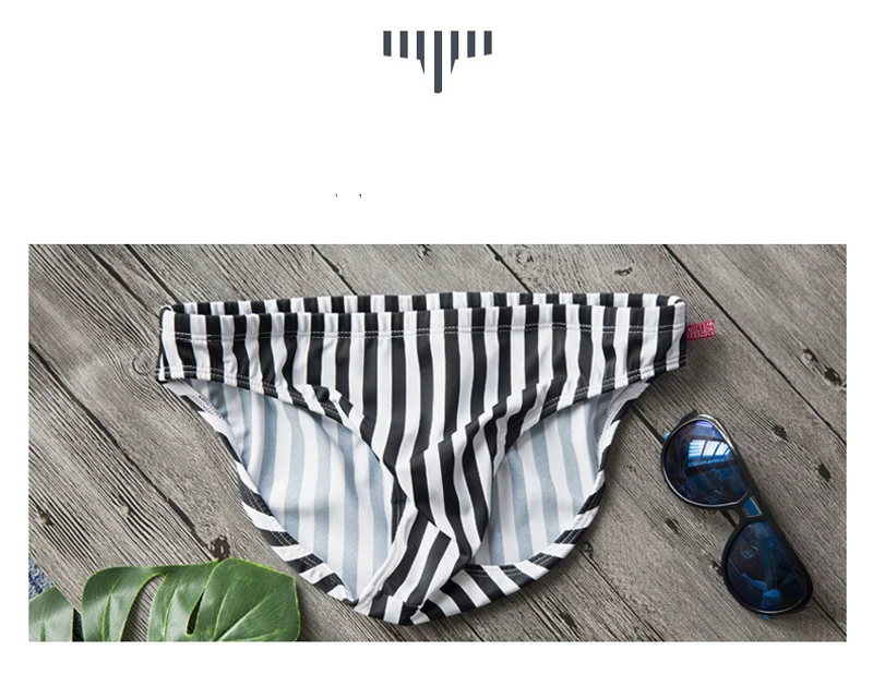 8715954350_1955260934