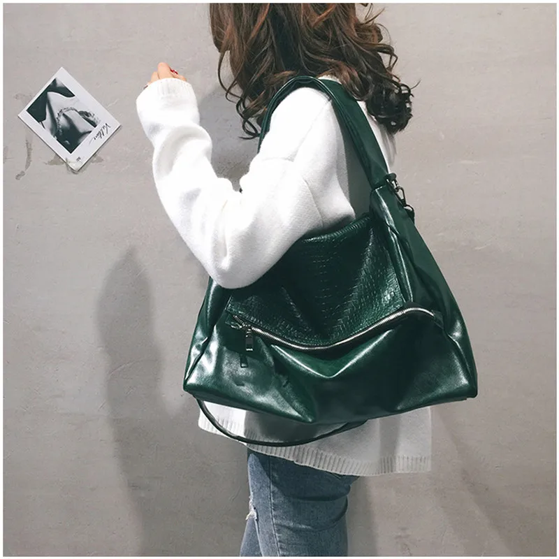 

NEW Black Big Bag For Women Men green Unisex Soft Leather Hobo Handbag Large Capacity Casual Handbag Chain One Shoulder Bag